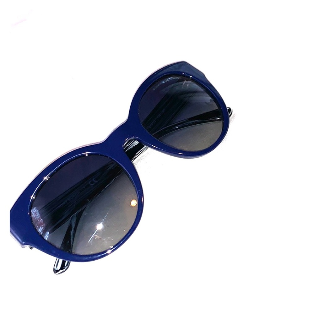 Navy/black Tory Burch sunglasses